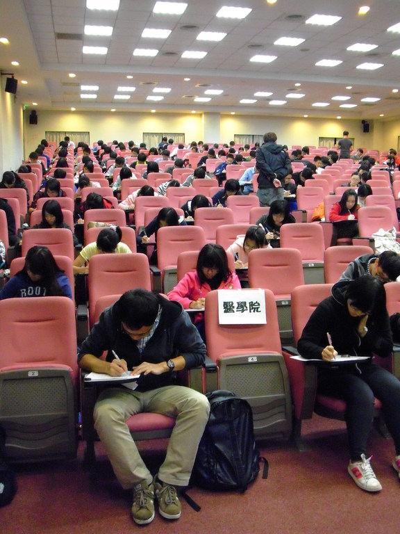 102拼字比賽